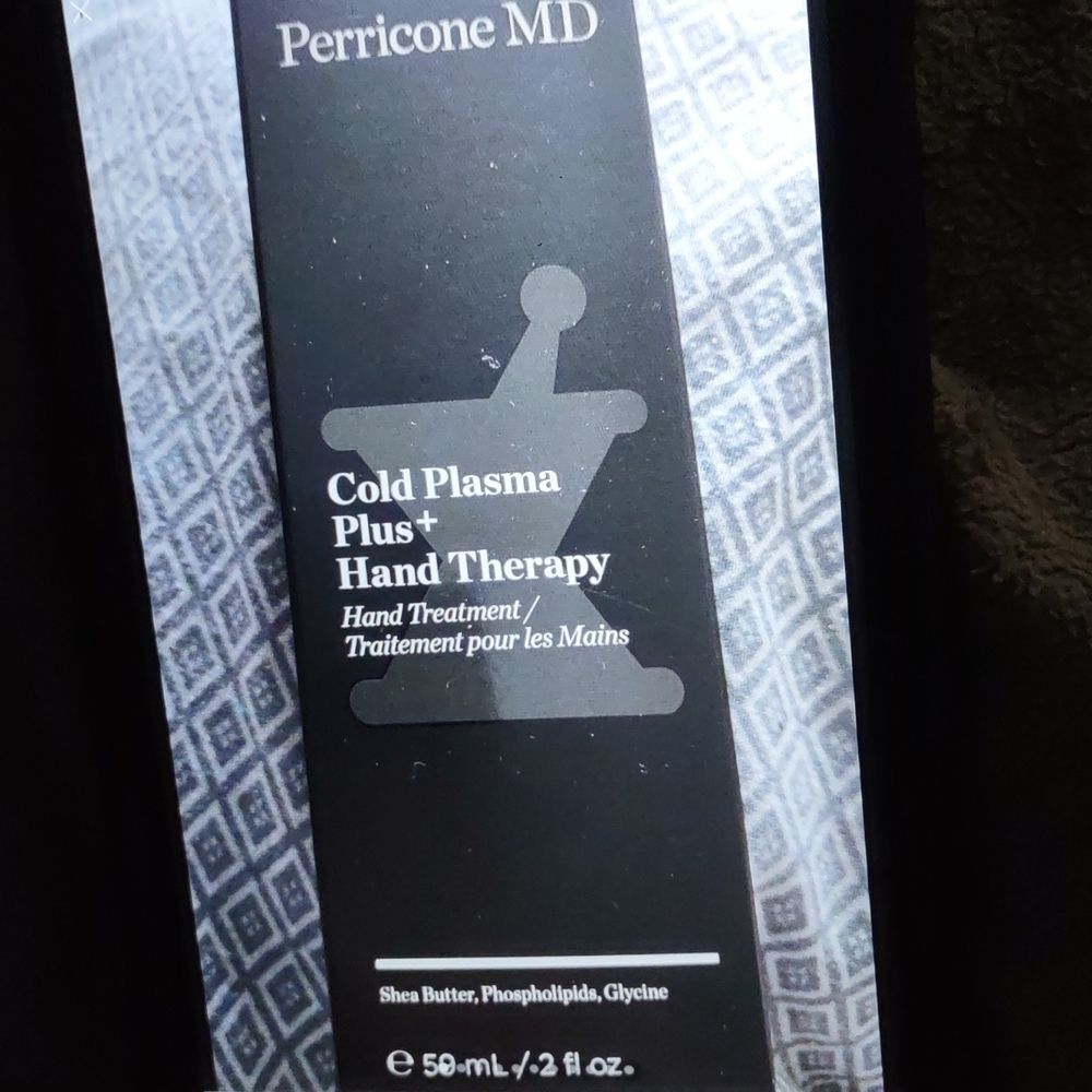NEW Perricone MD Cold Plasma Plus+ Hand Therapy